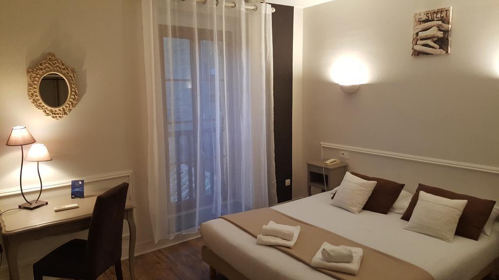 Hotel Du Chateau - Beynac Et Cazenac 外观 照片